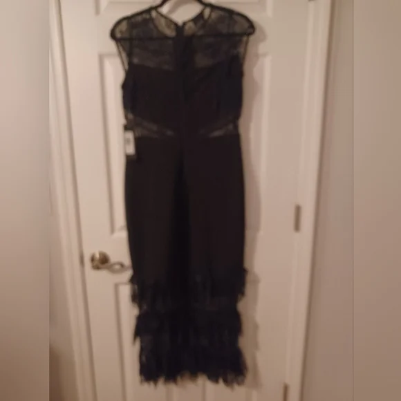 Bebe Tiered Lace Elegant Midi  Dress Color Black Size Large - Picture 8 of 8